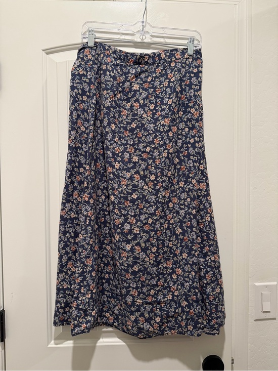 Pendleton Dresses & Skirts - Pendleton Petite Wraparound Skirt Size 12 – Navy Floral 100% Rayon